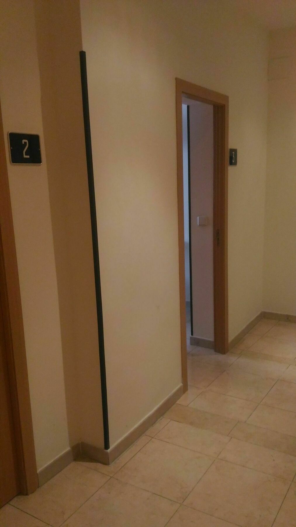 Hostal Alaska Madrid Exterior foto